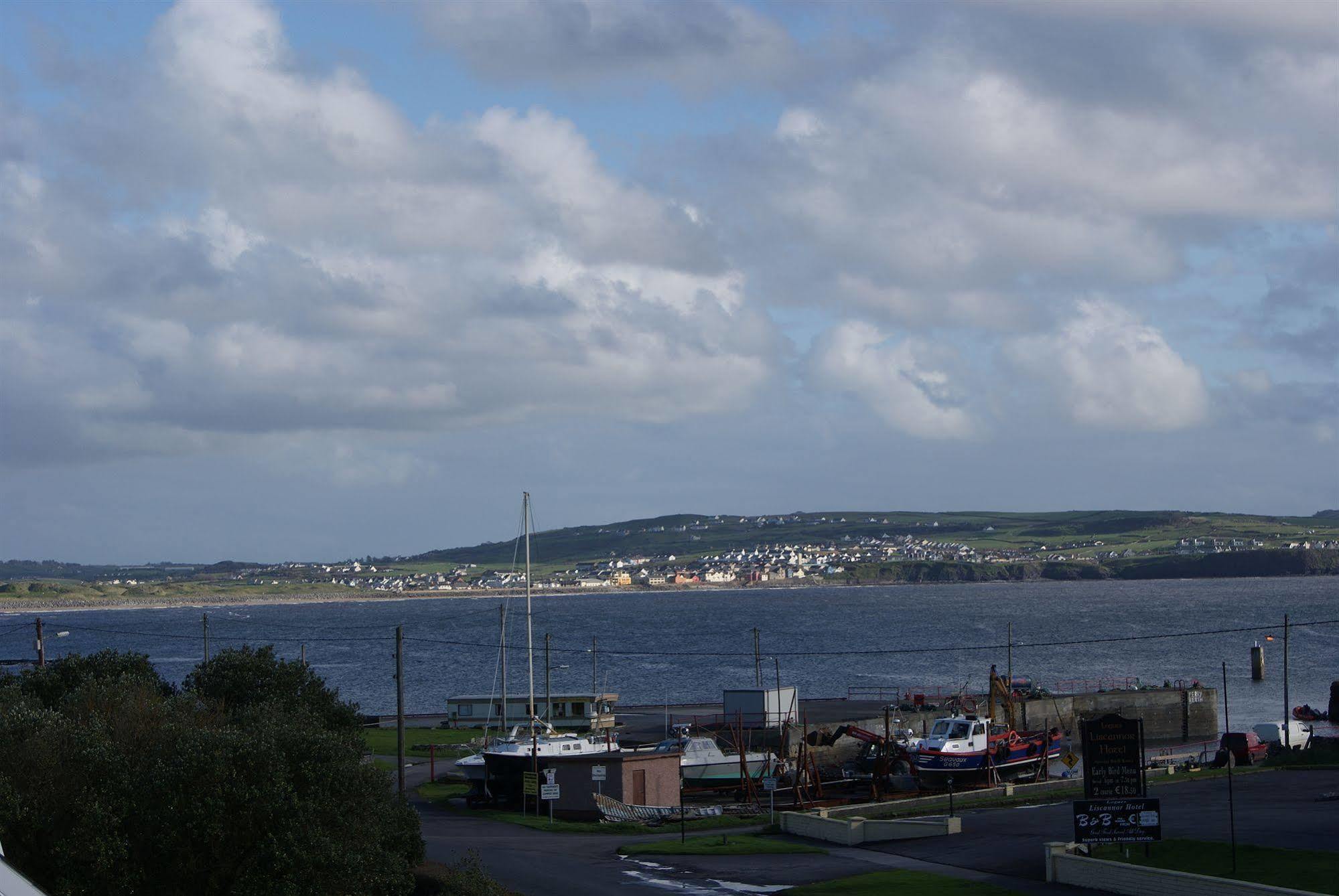 Cliffs Of Moher Hotel Liscannor Exteriör bild