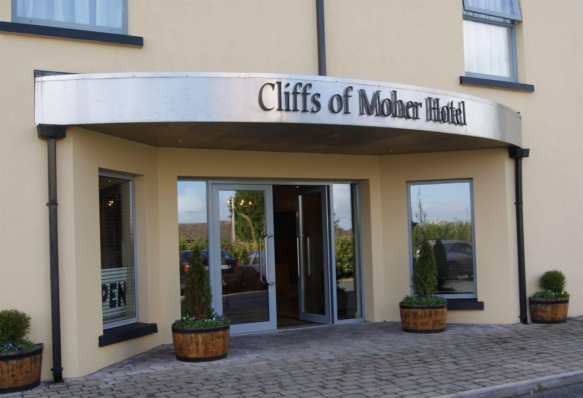 Cliffs Of Moher Hotel Liscannor Exteriör bild